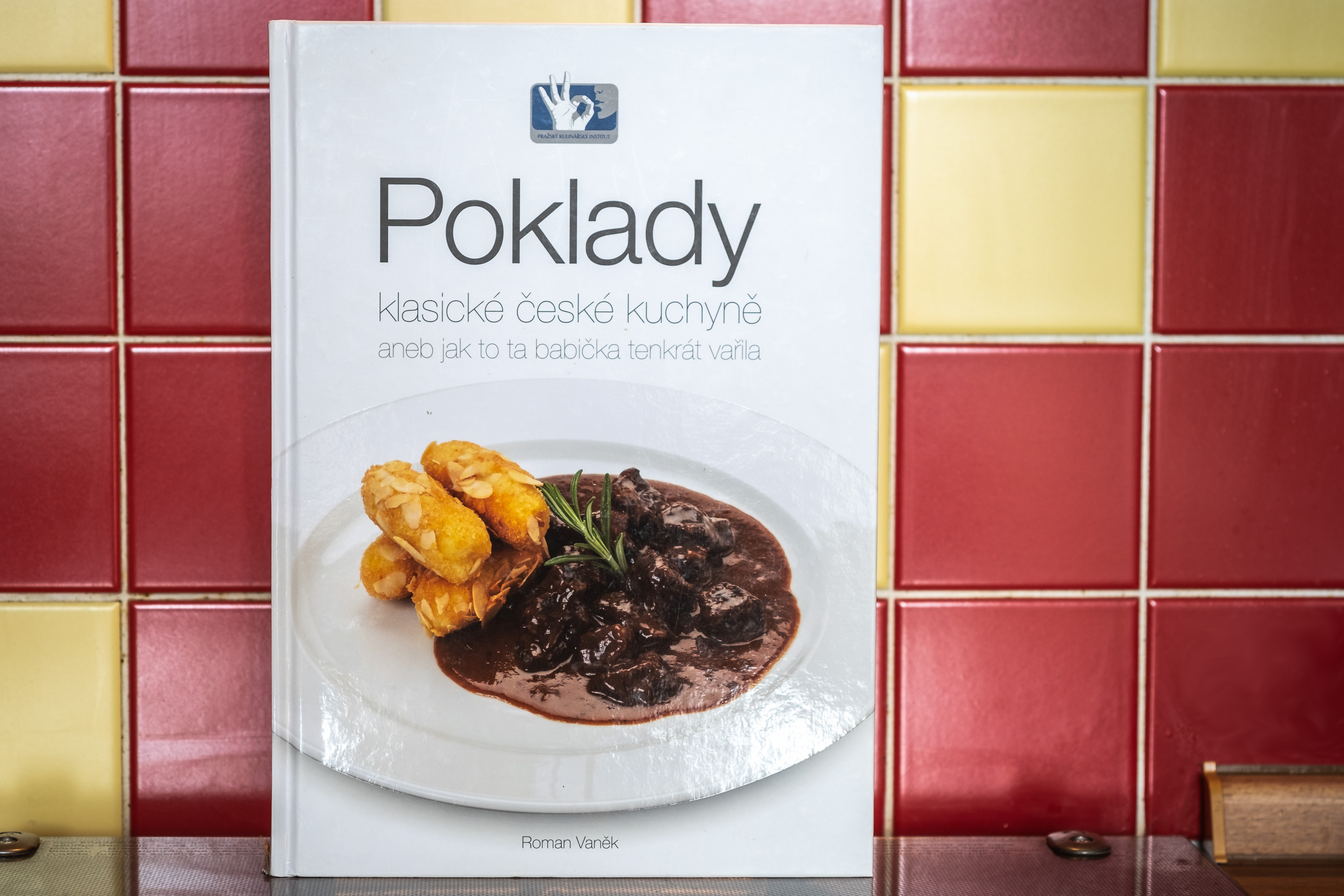 Poklady klasické české kuchyně aneb jak to ta babička tenkrát vařila – Roman Vaněk