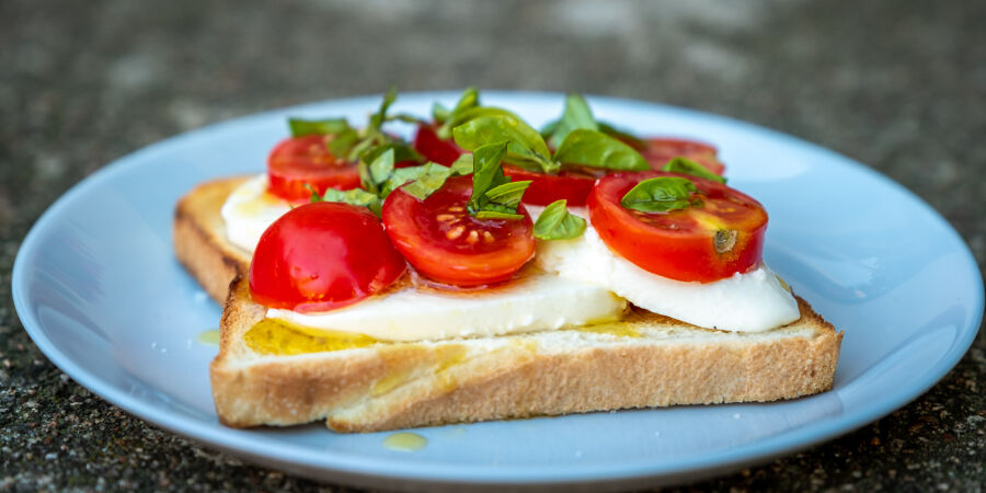 Toast Caprese