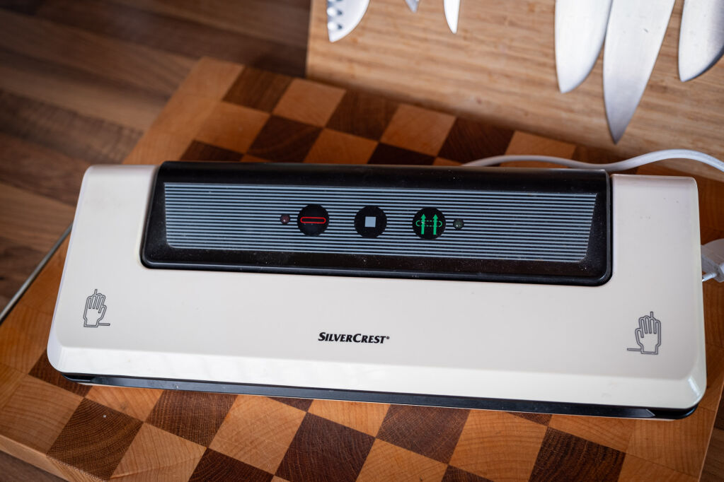 Stará vakuovačka Silvercrest z Lidlu